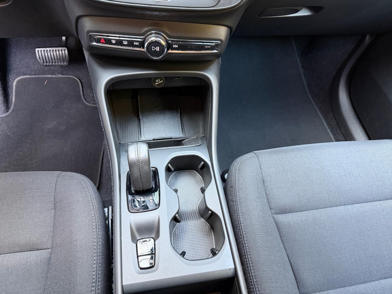 Volvo XC40 2.0 d3 Momentum Core auto my21