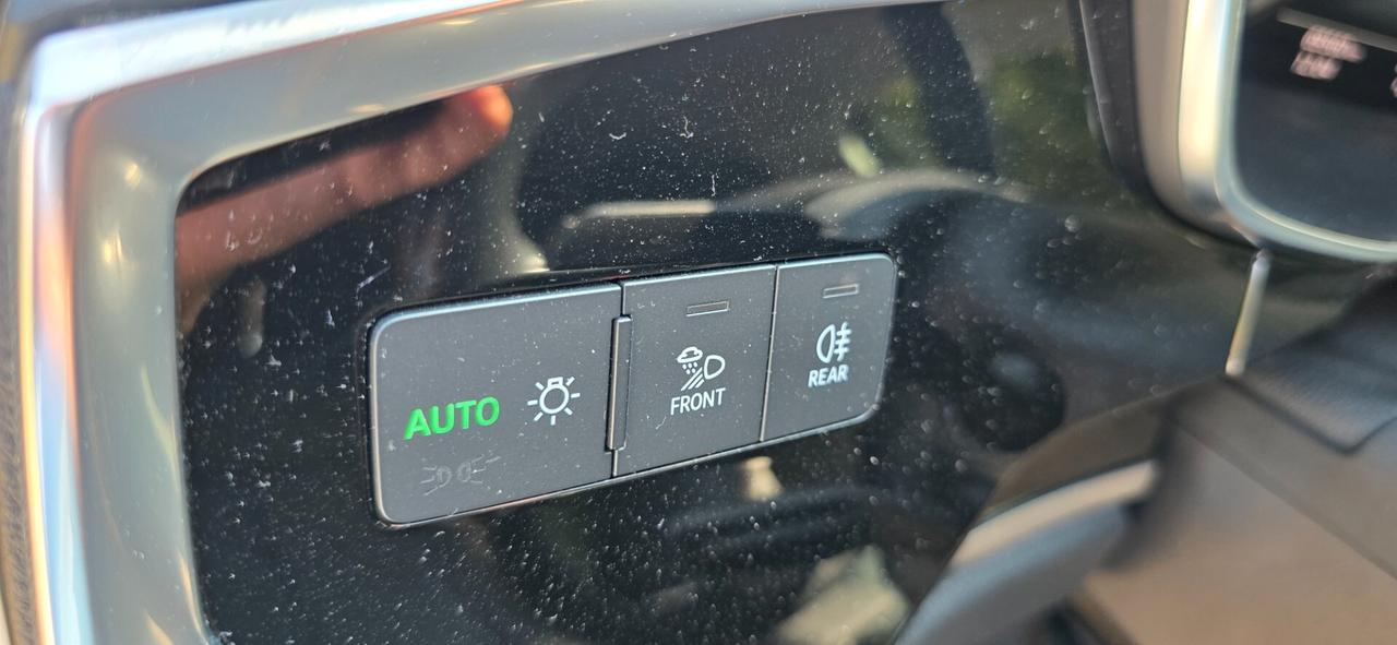 Audi Q3 35 TFSI Business Advanced