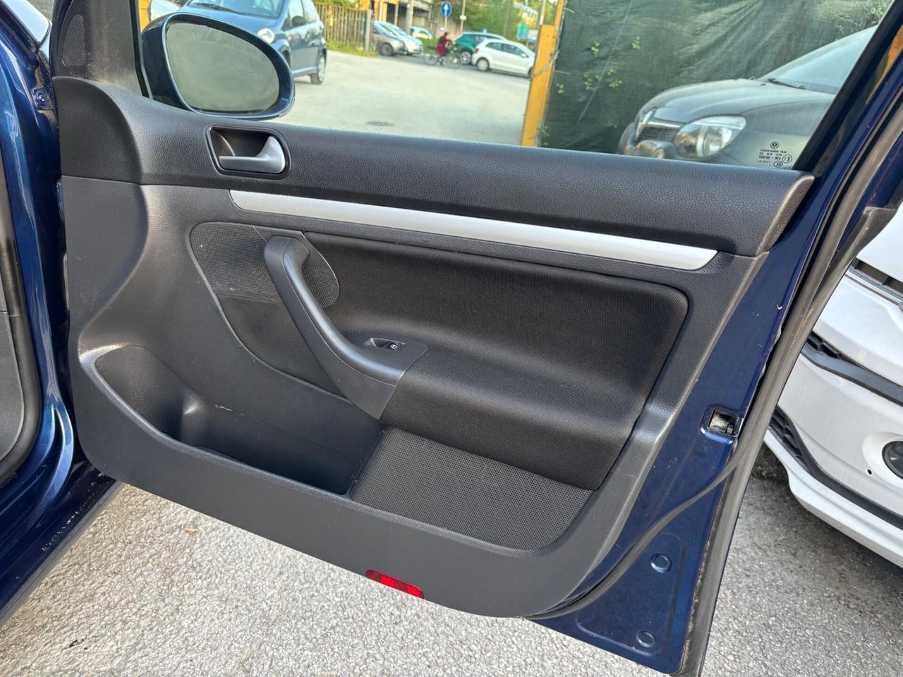 Volkswagen Golf 1.6 5p. Comfortline BiFuel GPL