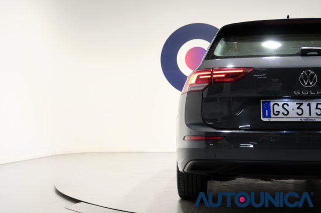 VOLKSWAGEN Golf Variant 1.0 ETSI EVO DSG LIFE FULL LED