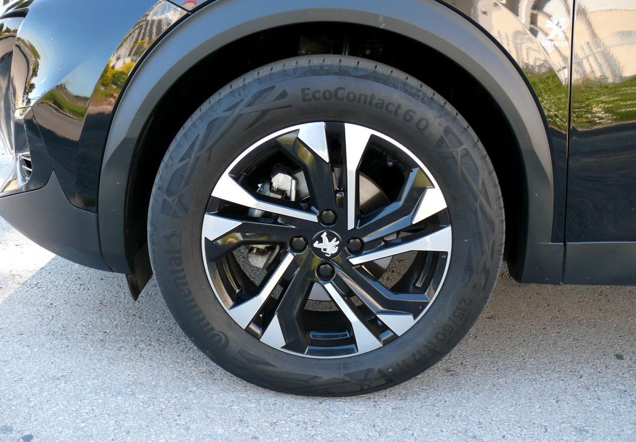 Peugeot 2008 PureTech 130 S&S Allure