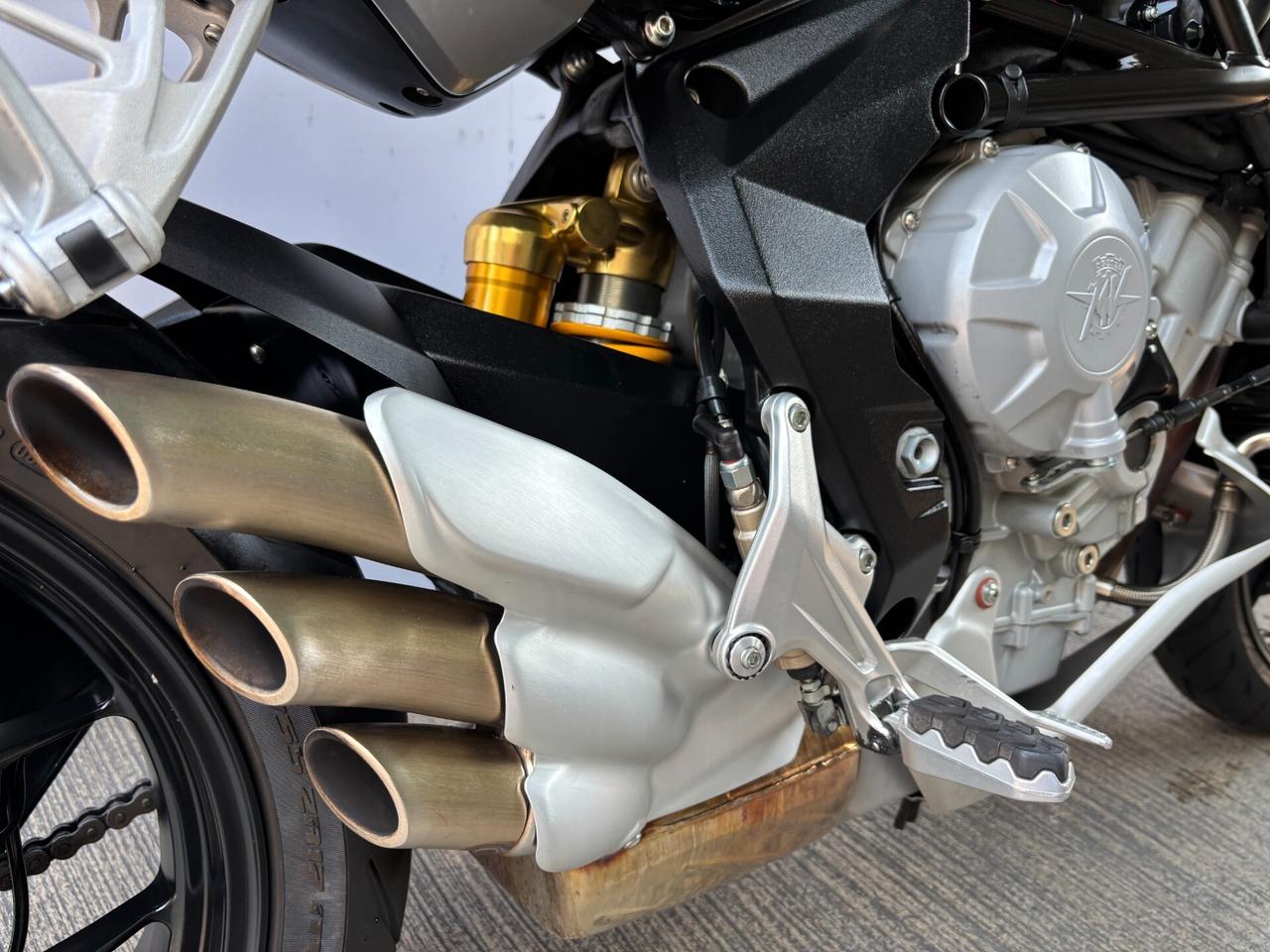 Mv Agusta Rivale 800