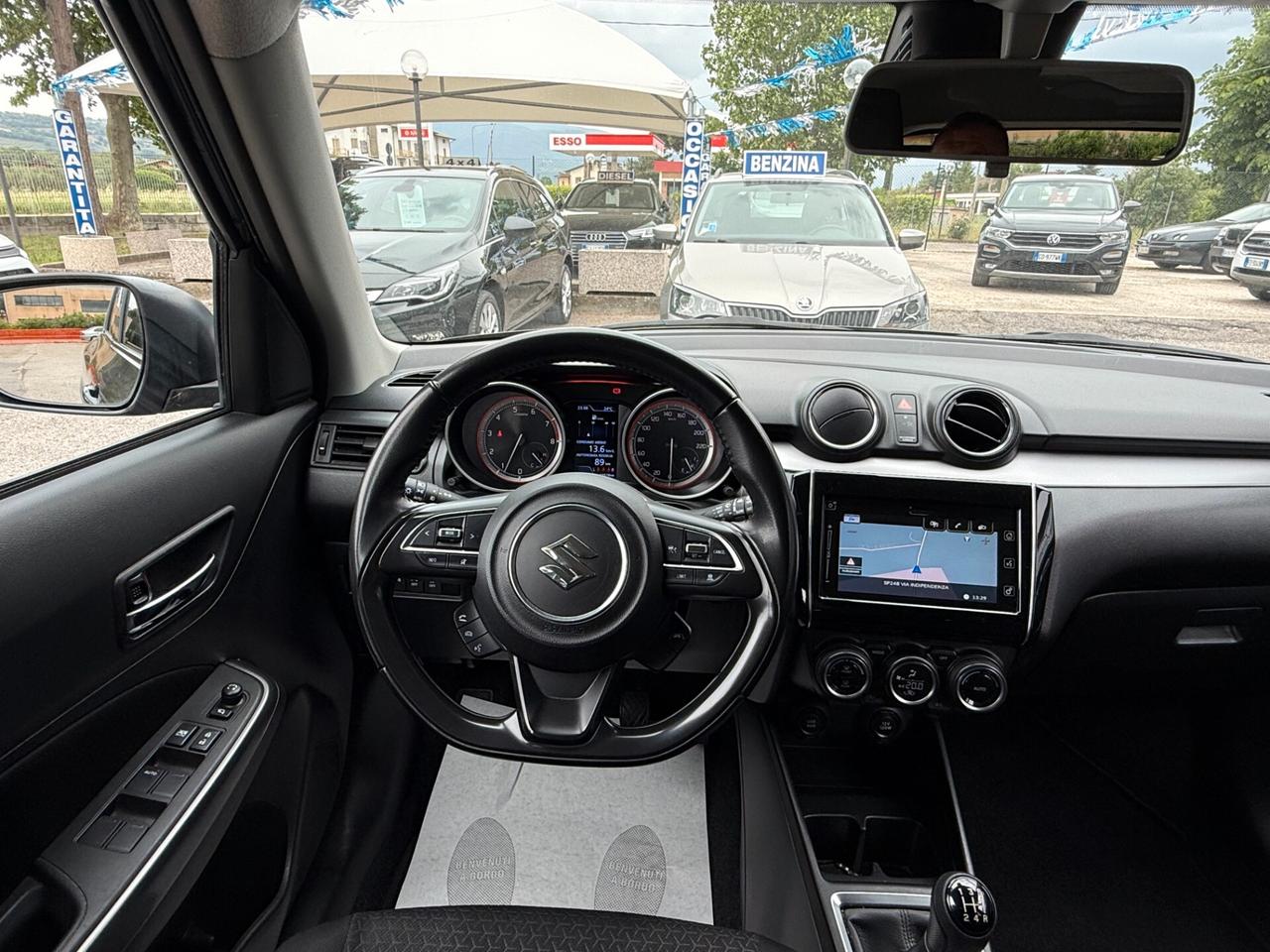 "PERFETTA " Suzuki Swift 1.2 Hybrid 4WD TOP