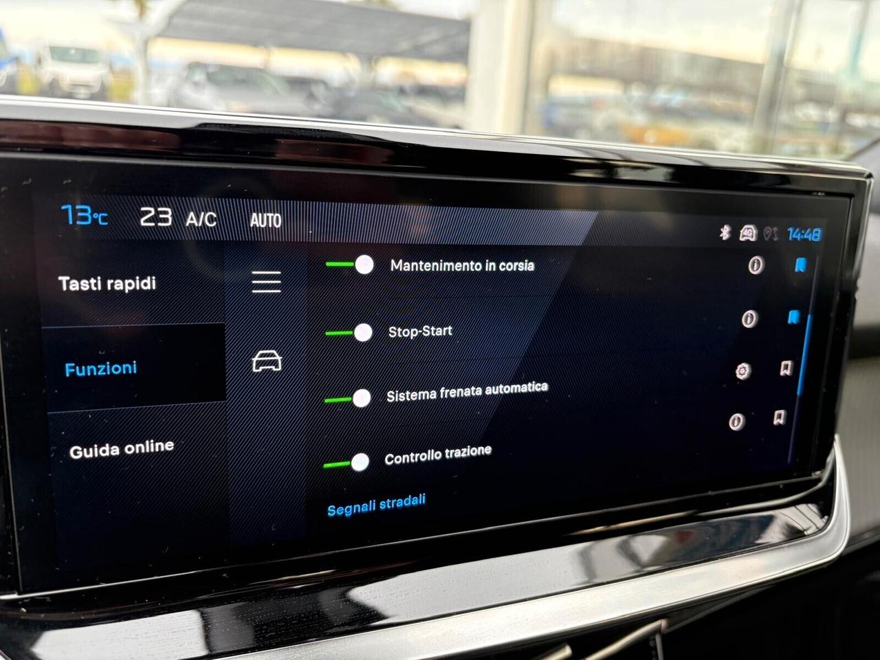 Peugeot 2008 ALLURE PureTech 100 6mt SPOTICAR