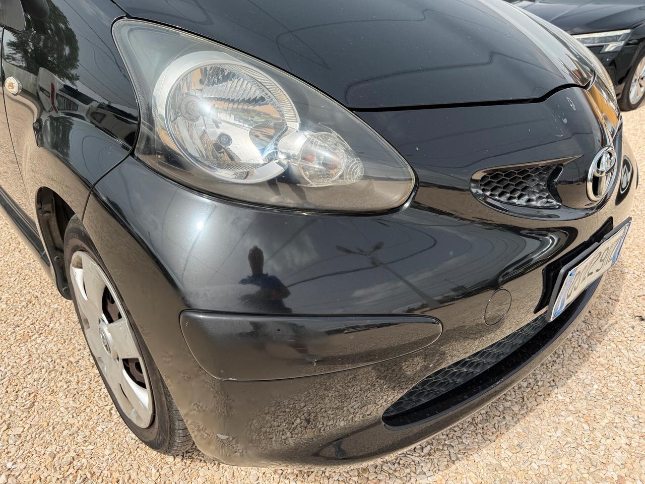 Toyota Aygo 1.0 12V VVT-i 5 porte Now