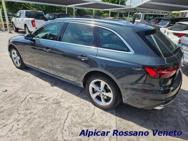 AUDI A4 Avant 35 TFSI S tronic Business Advanced