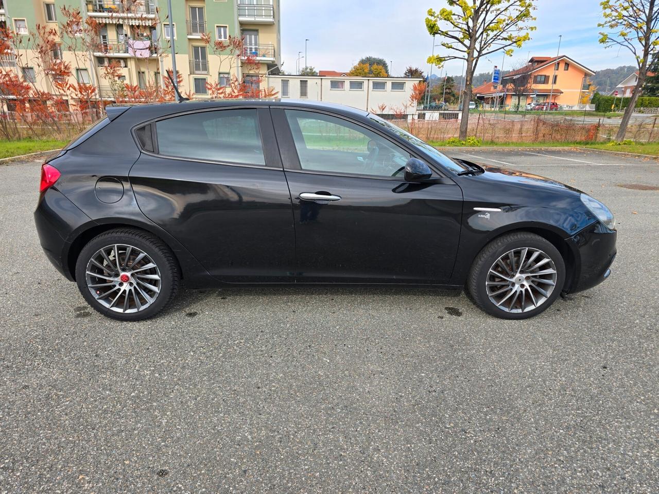 Alfa Romeo Giulietta 1.4 Turbo 120 CV Riders Navy Bixeno Cruise FULL