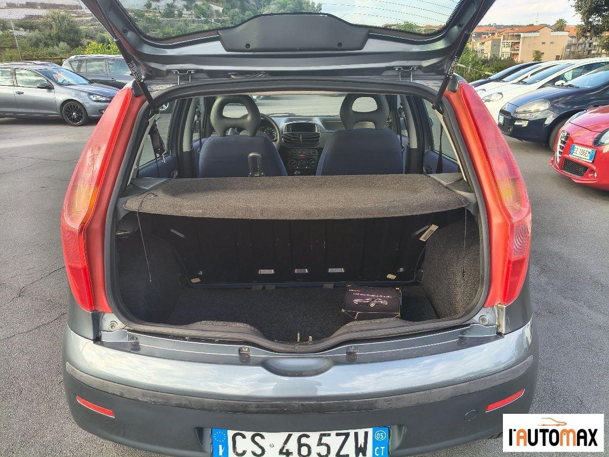 FIAT - Punto - 1.2 5p. Actual