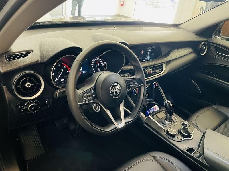 Alfa Romeo Stelvio 2.2 Turbo Diesel 190CV AT8 Q4 Executive
