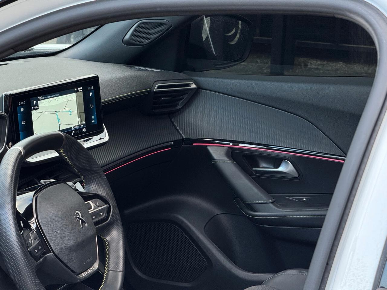 Peugeot 2008 BlueHDi 130 S&S EAT8 GT TETTO