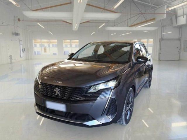PEUGEOT 3008 BlueHDi 130 S&S Allure