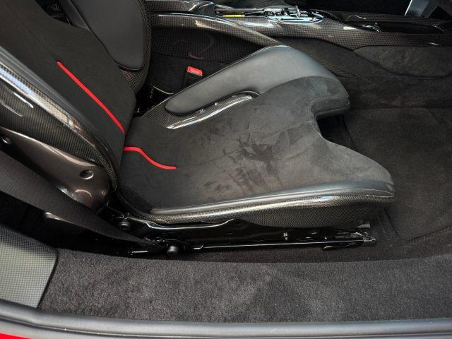 FERRARI 296 GTB ASSETTO FIORANO