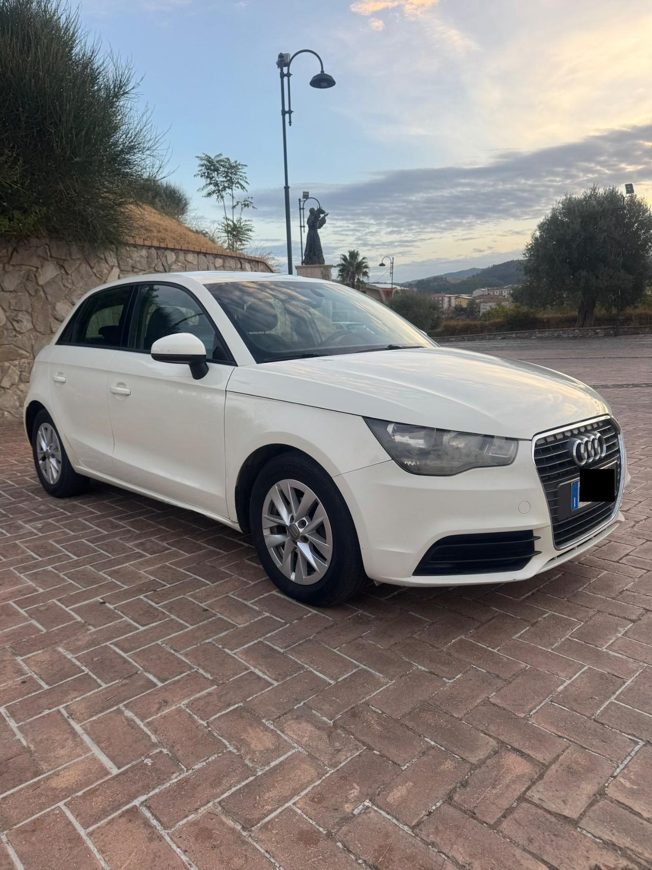 Audi A1 1.6 Diesel 90Cv 2013