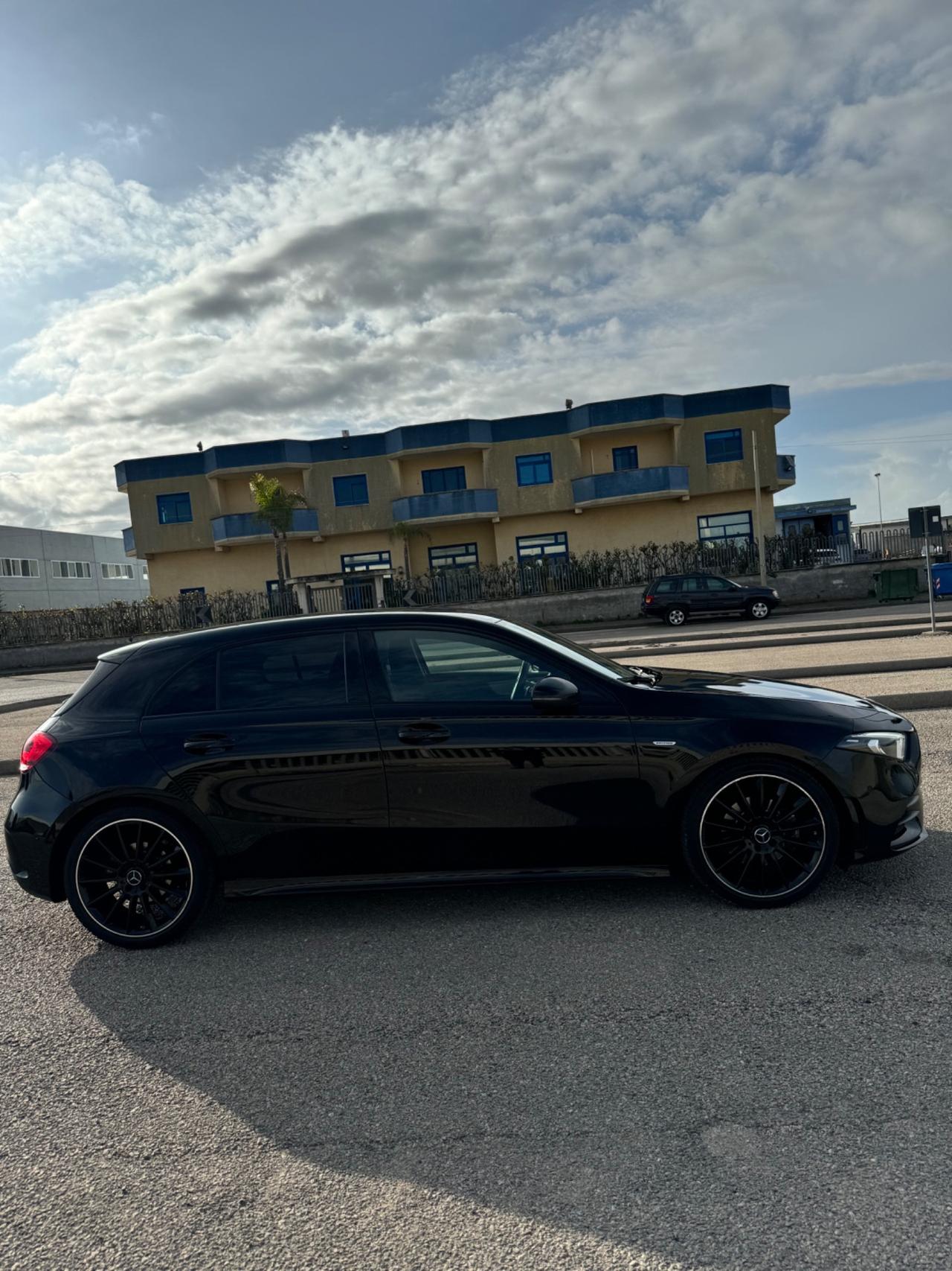 Mercedes-benz Classe A 200 d Black Edition