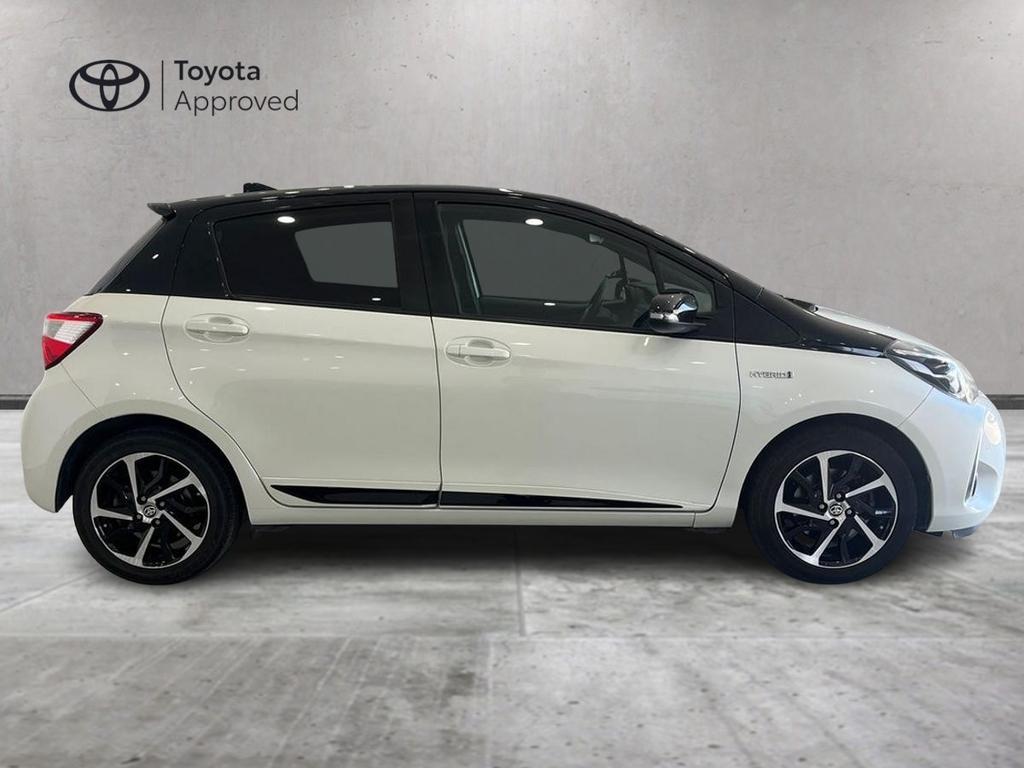 Toyota Yaris 5p 1.5 hybrid Trend Red Edition