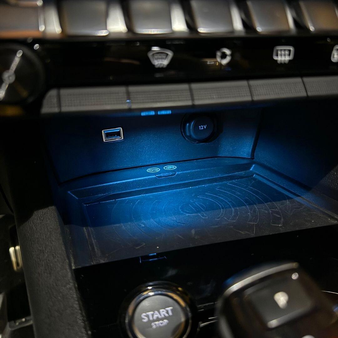 Peugeot 3008 GT **FULL OPTIONAL**