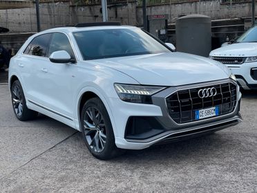 Audi Q8 45 TDI quattro tiptronic S Line Tetto