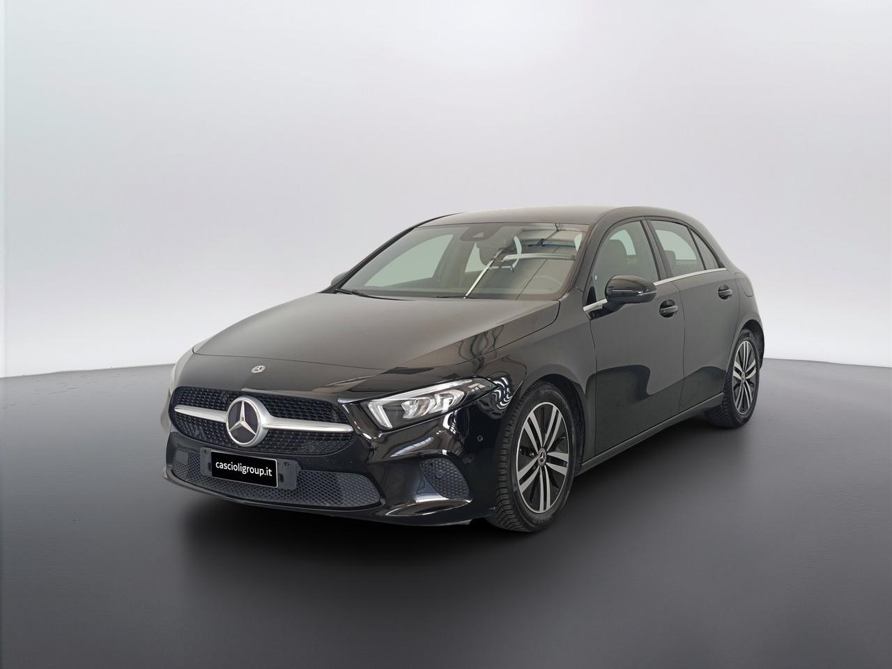 Mercedes-Benz Classe A - W177 2018 - A 180 d Sport Light auto