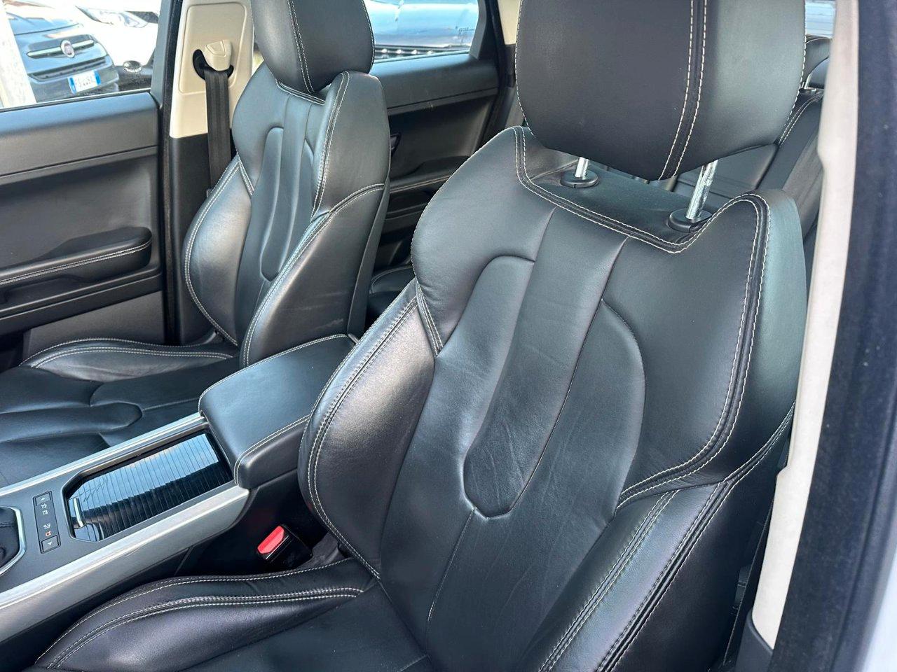 Land Rover Range Rover Evoque 5 Porte Range Rover Evoque 5p 2.2 td4 Prestige 150cv