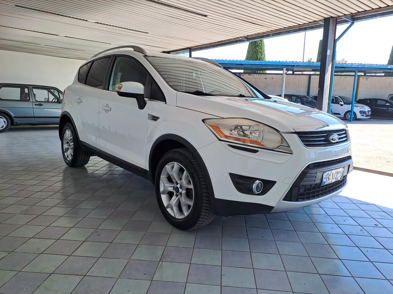 Ford Kuga 2.0 TDCi 140 CV 2WD Titanium DPF