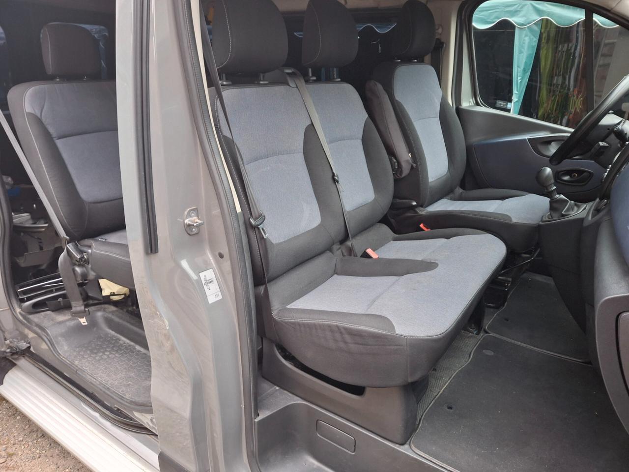 Opel Vivaro 1.6 BiTurbo 140CV 6POSTI AUTOCARRO!!!
