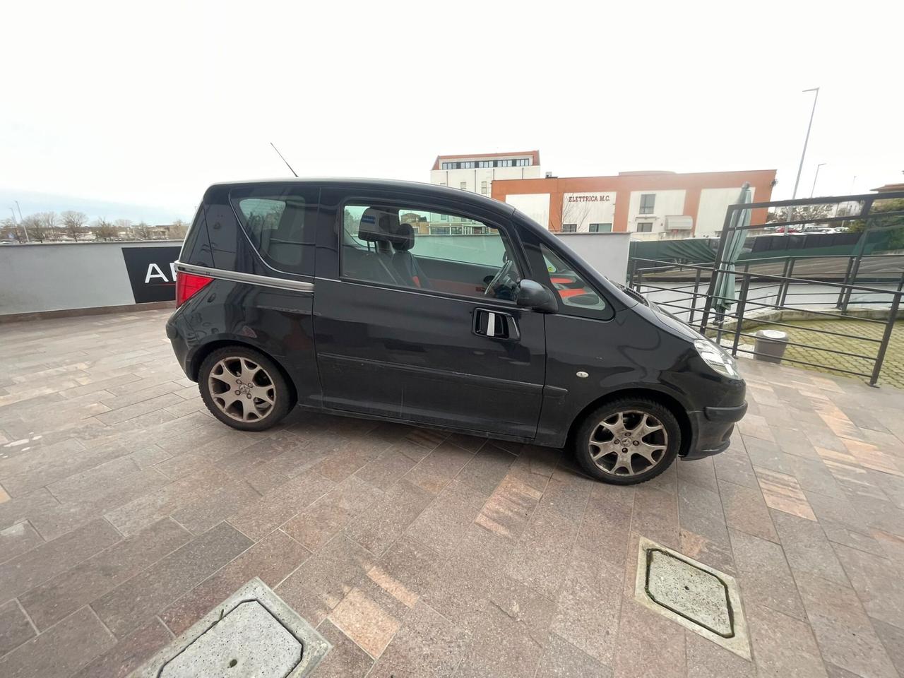 Peugeot 1007 1.6 Sporty 2Tronic