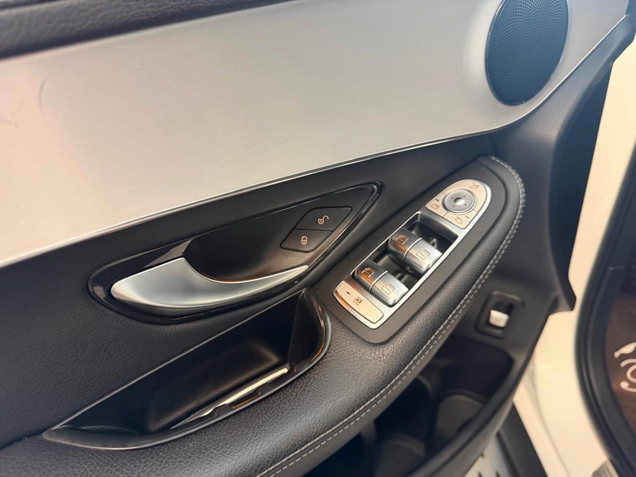 MERCEDES GLC 300D CUOPE' PREMIUM 4MATIC 2.0 245CV TETTO PELLE NAVI ANNO 2021