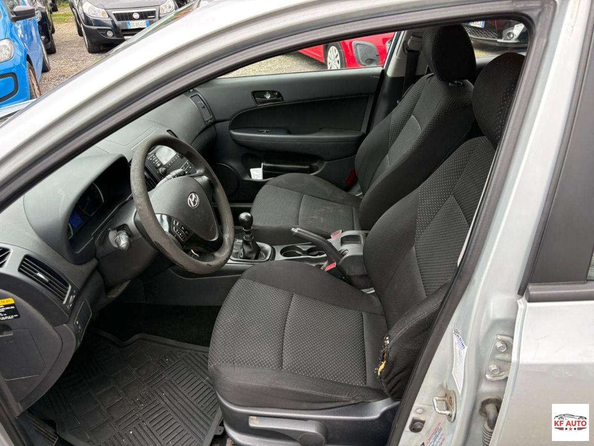 HYUNDAI - i30 1.4 Special Gpl