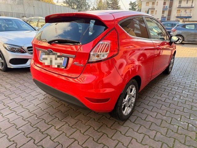 FORD Fiesta 1.5 TDCi 75CV 3 porte Titanium