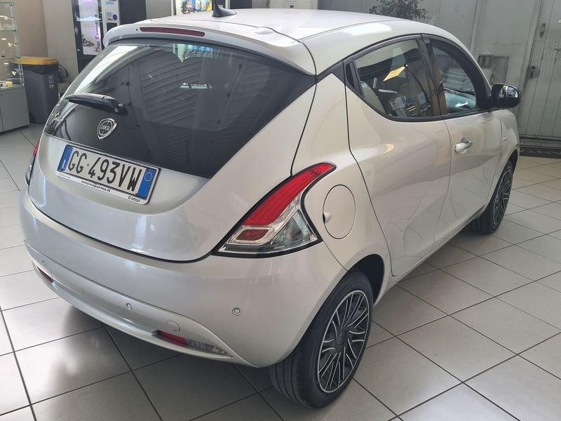 Lancia Ypsilon 1.2 69 CV 5 porte GPL Ecochic!OK NEO PATENTATI!