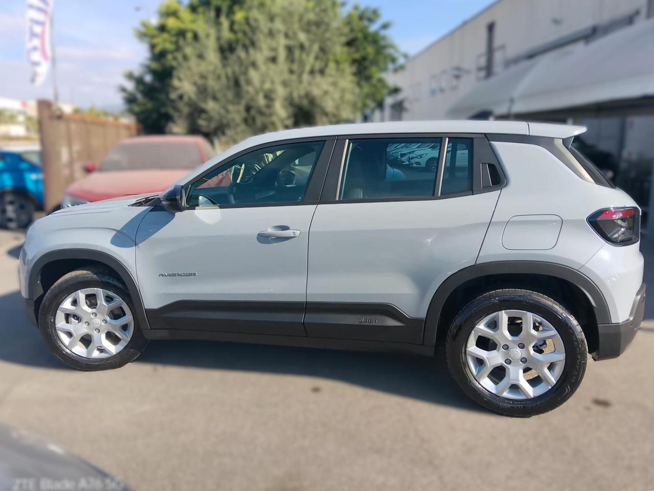 Jeep Avenger 1.2 MHEV 110CV ALTITUDE MY25 - KM 0
