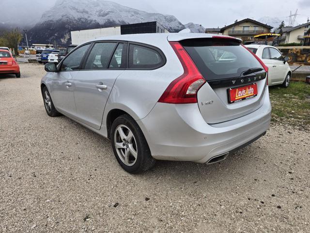 VOLVO V60 D4 AWD Geartronic Kinetic