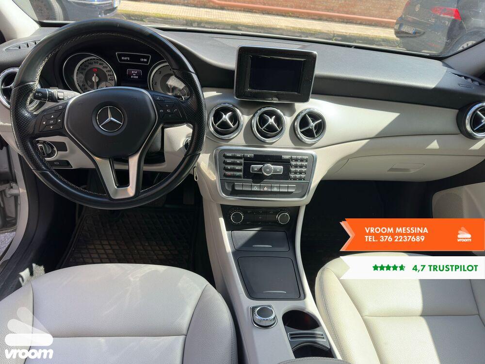 MERCEDES GLA (X156) GLA 200 CDI Automatic Sport