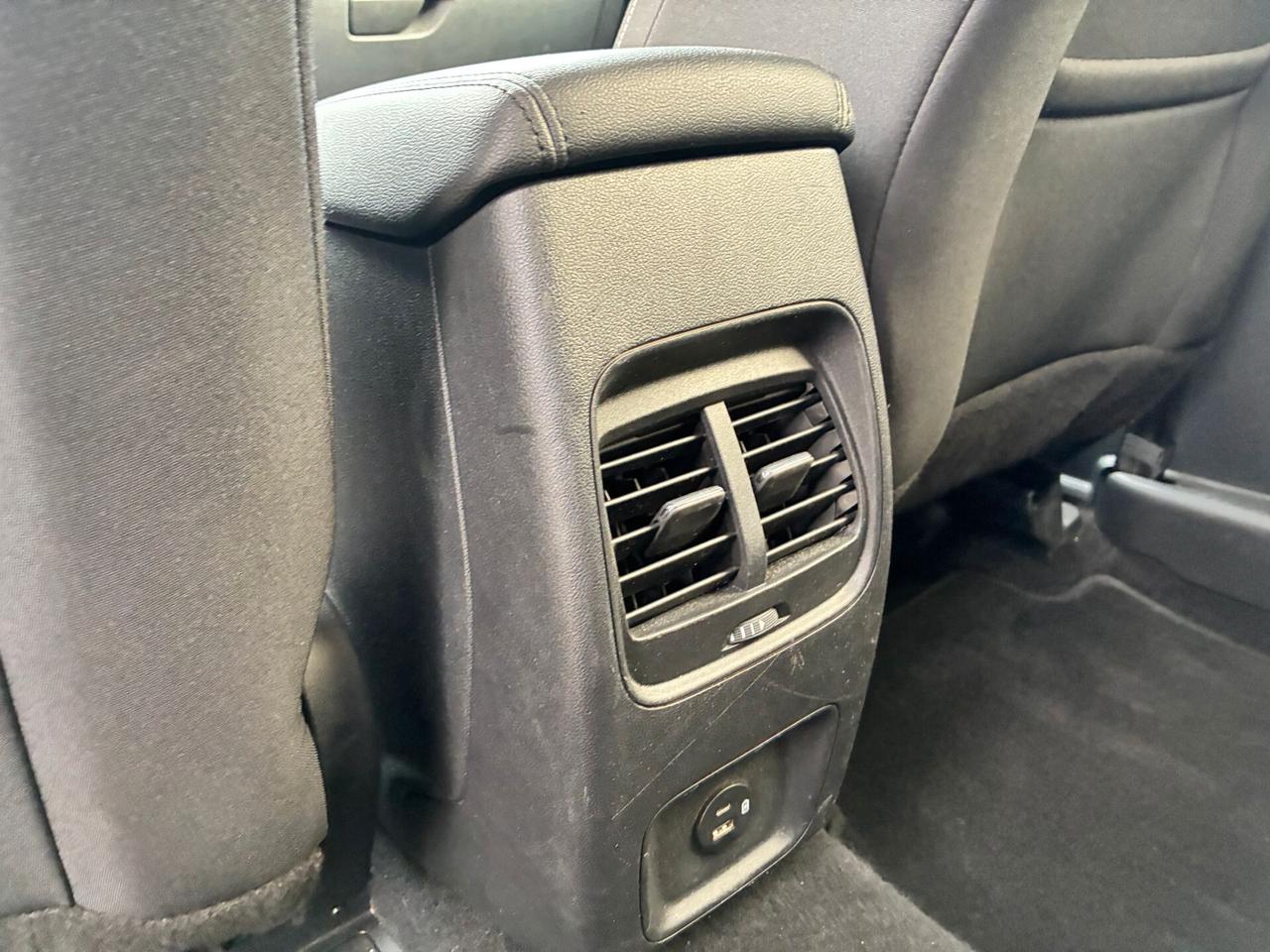 Ford Kuga 1.5 EcoBlue 120 CV 2WD Titanium Business