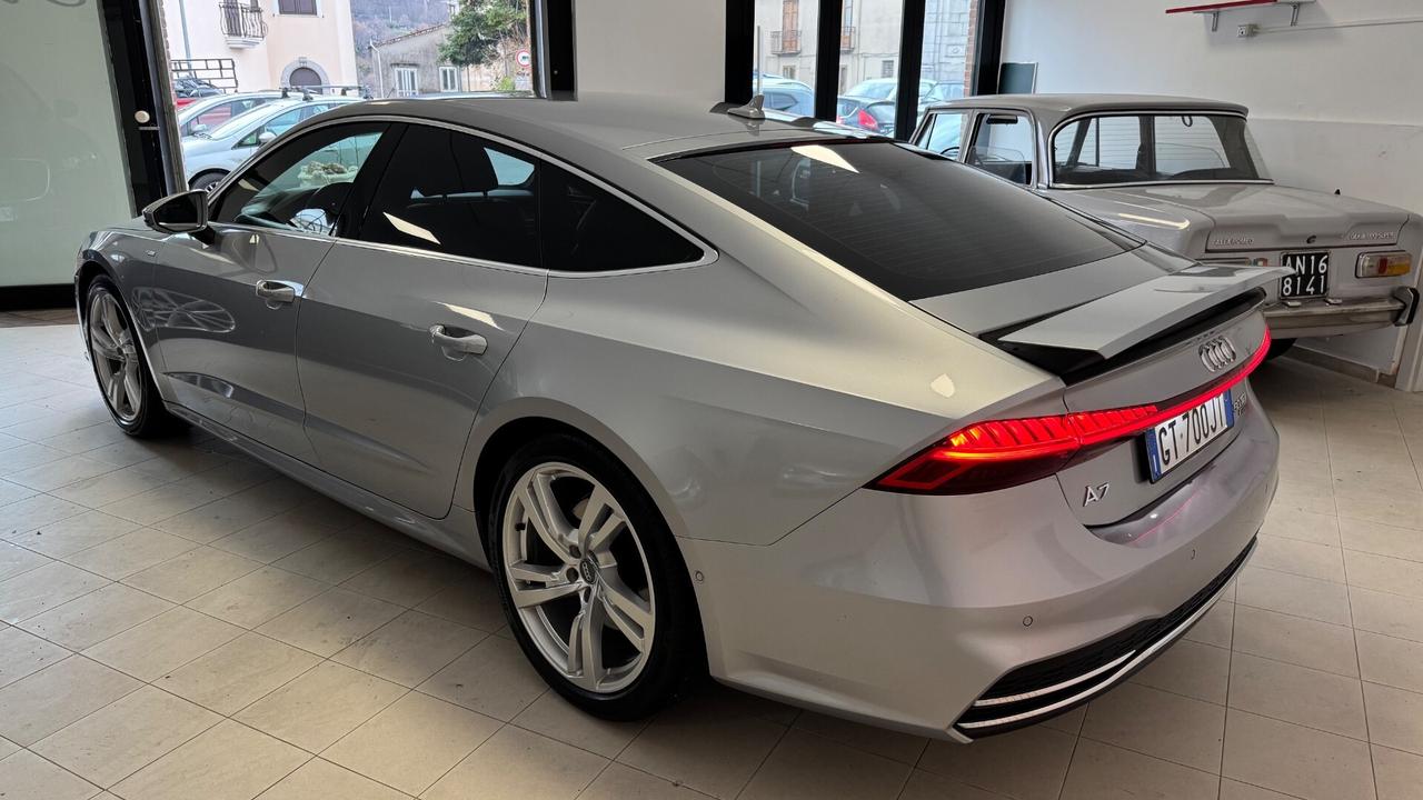 Audi A7 SPB 50 3.0 TDI quattro S-line int/est FULL