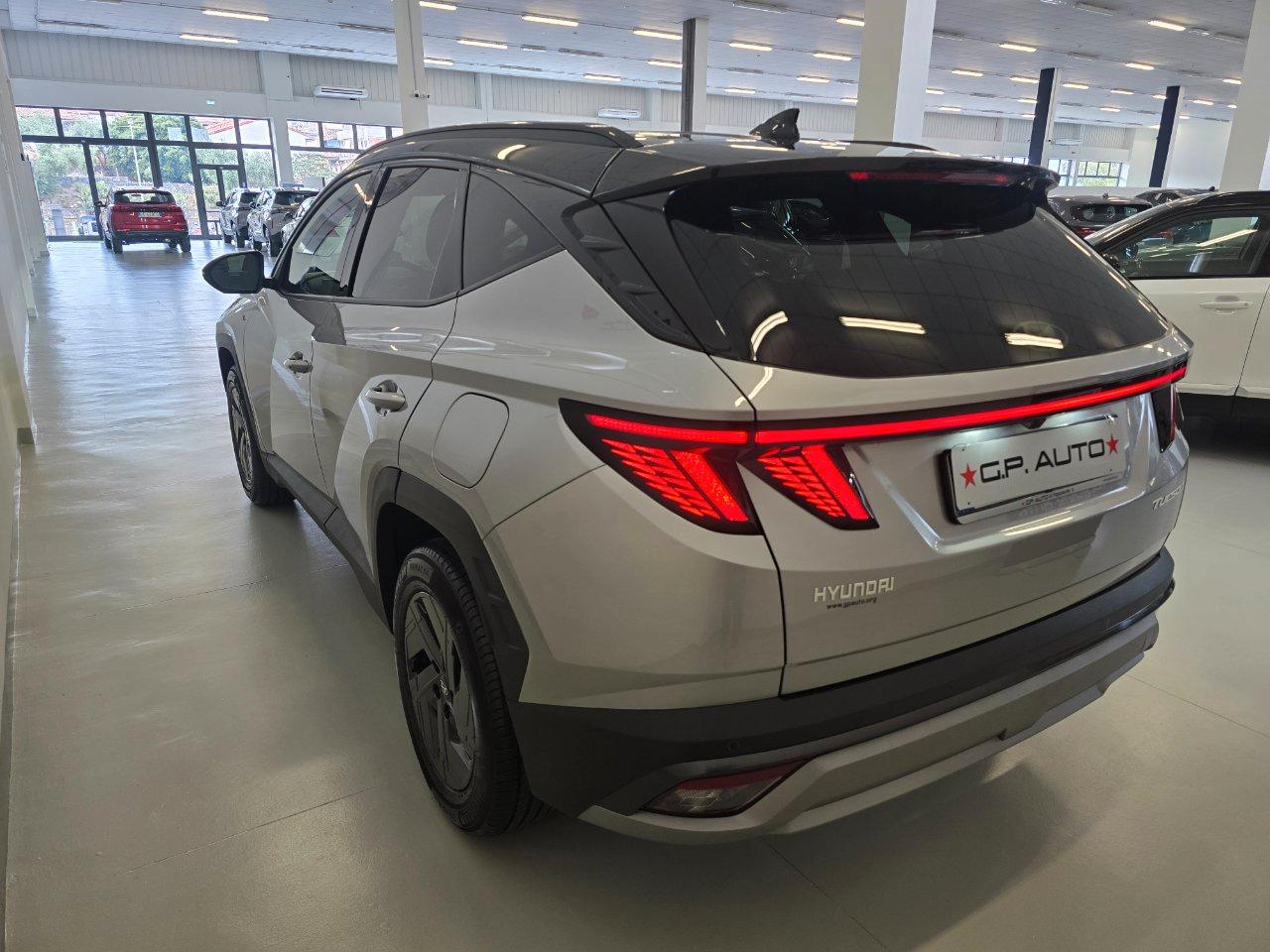 Hyundai Tucson 1.6 t-gdi Dark Line 2wd mt