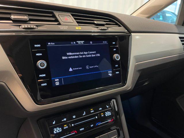 VOLKSWAGEN Touran 2.0 TDI DSG MOVE 7P Travel Assist LED Navi Cam