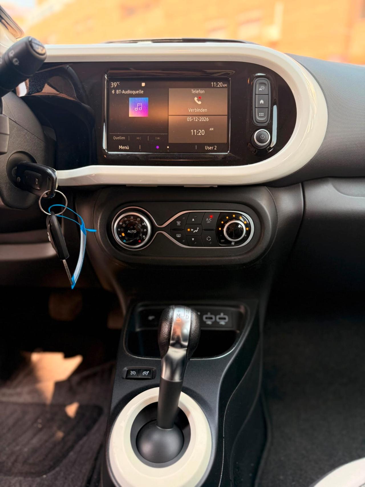 Renault Twingo TCe 95 CV EDC Intens