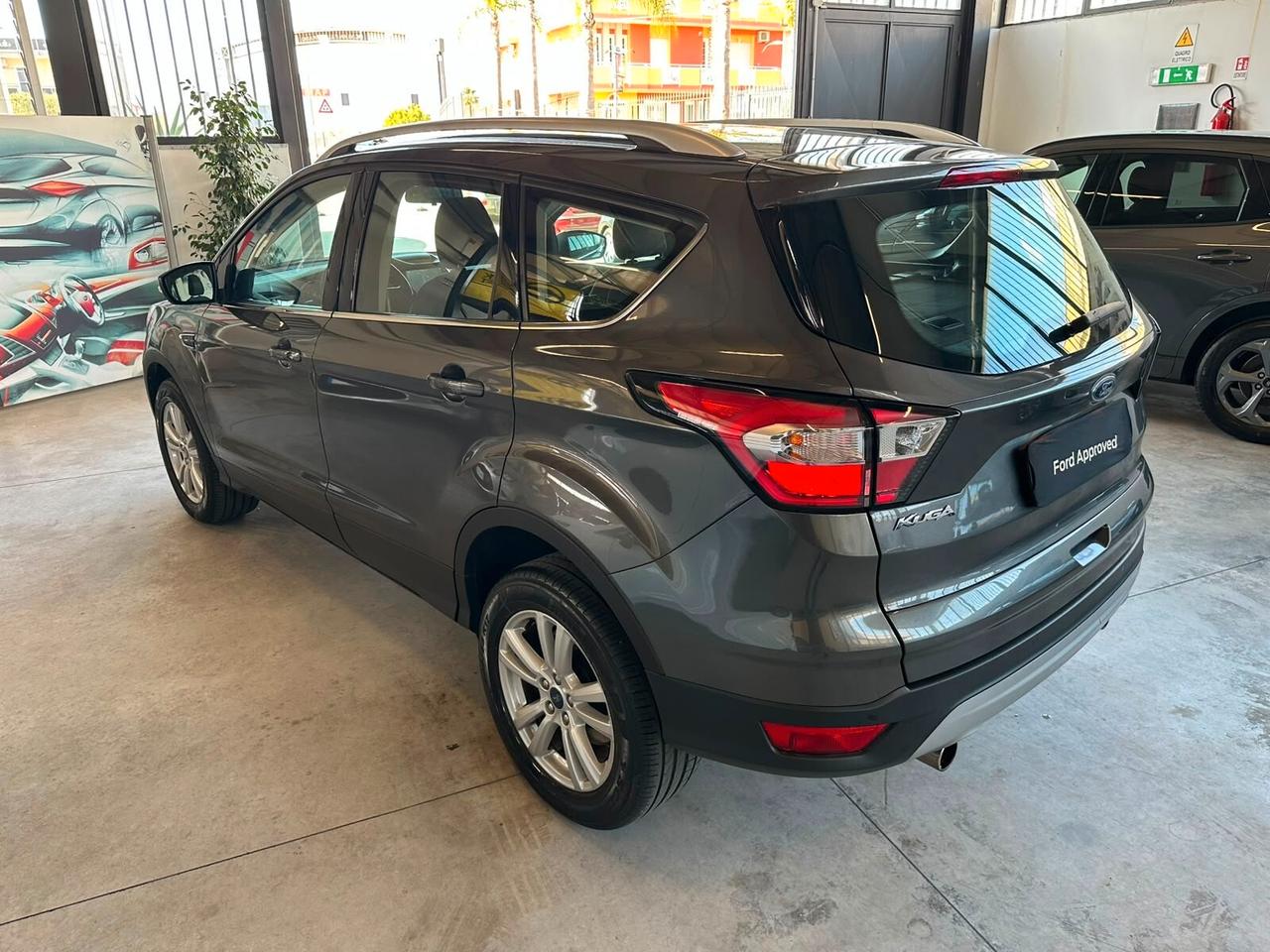 Ford Kuga 2.0 TDCI 150 CV S&S 2WD Titanium