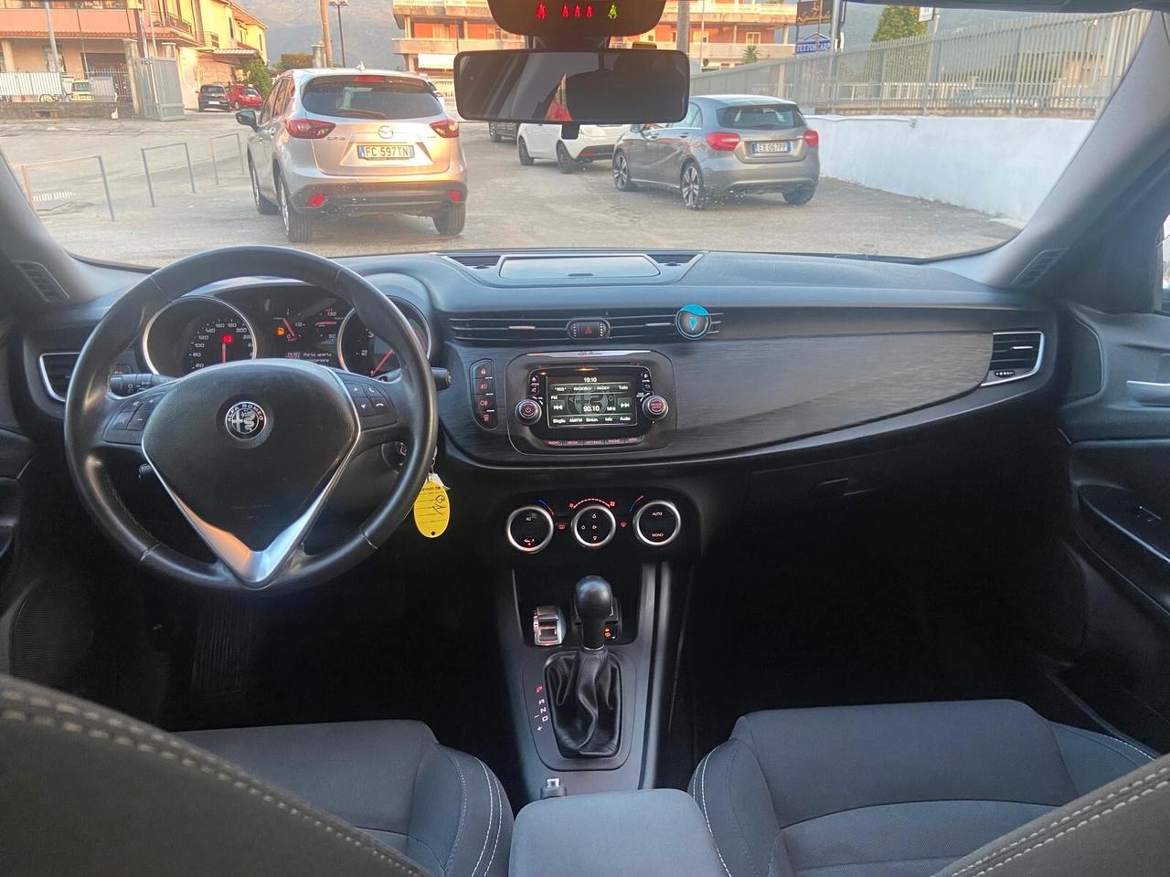 Alfa Romeo Giulietta 1.6 JTDm TCT 120 CV Super