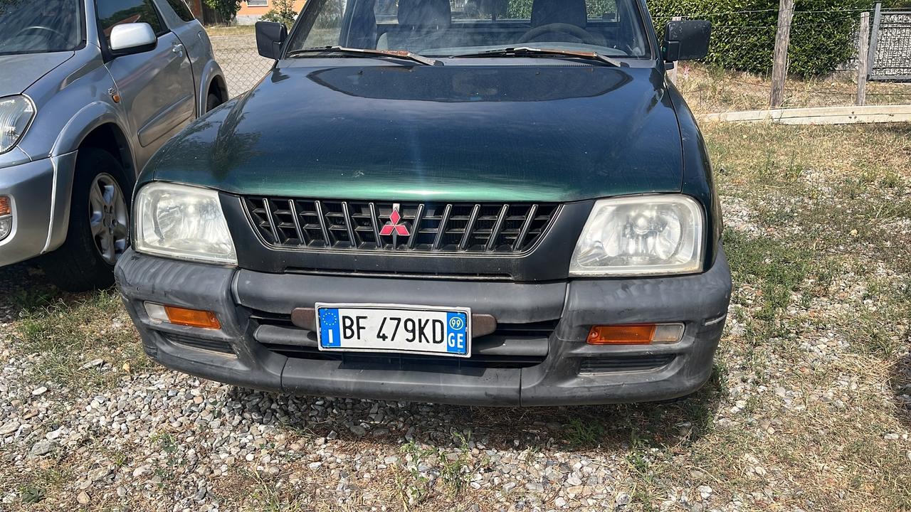 L200 2.5 tdi Pick up cassone lungo