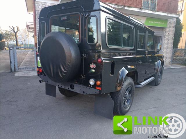 LAND ROVER Defender 110 2.4 TD4 Station Wagon SE