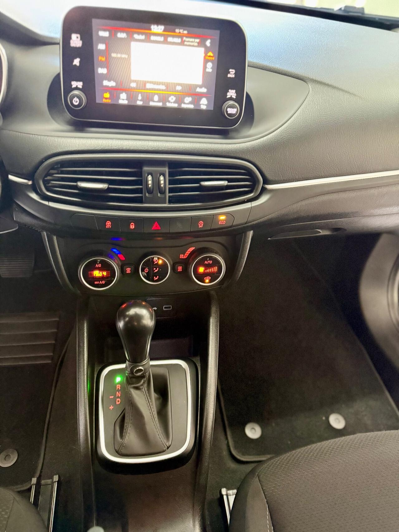 Fiat Tipo 1.6 Mjt cambio automatico Lounge km certificati