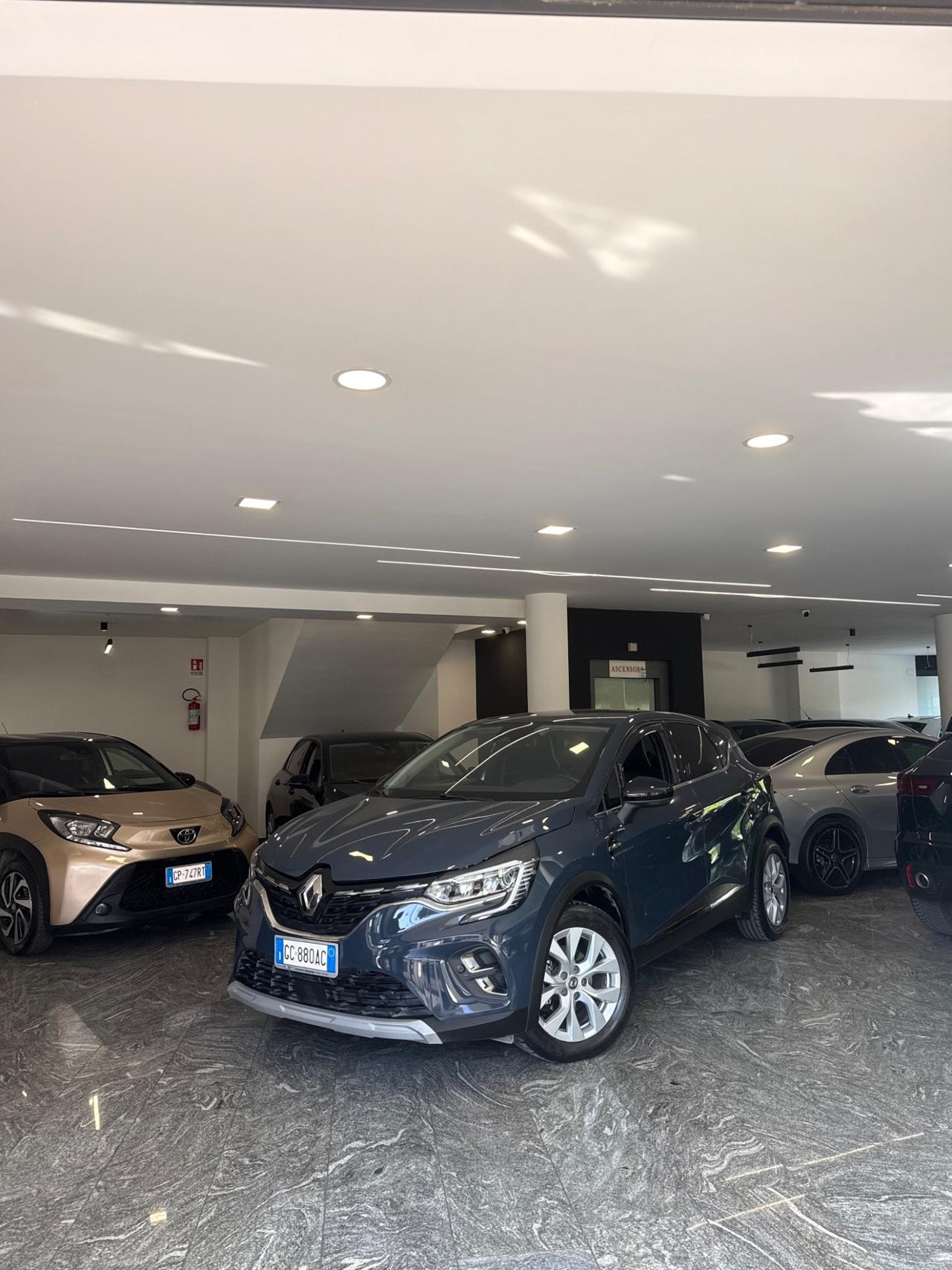 Renault Captur TCe 100 CV GPL Intens
