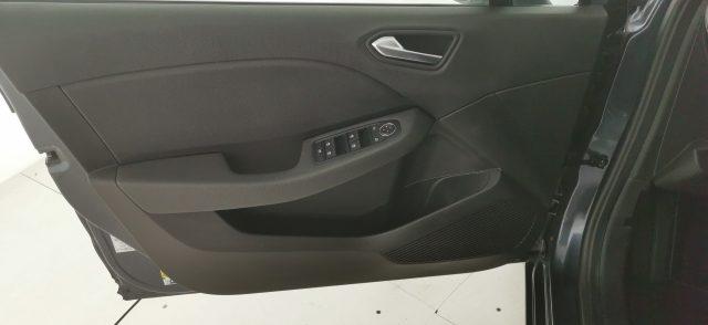 RENAULT Clio Full Hybrid E-Tech 140 CV 5 porte Business