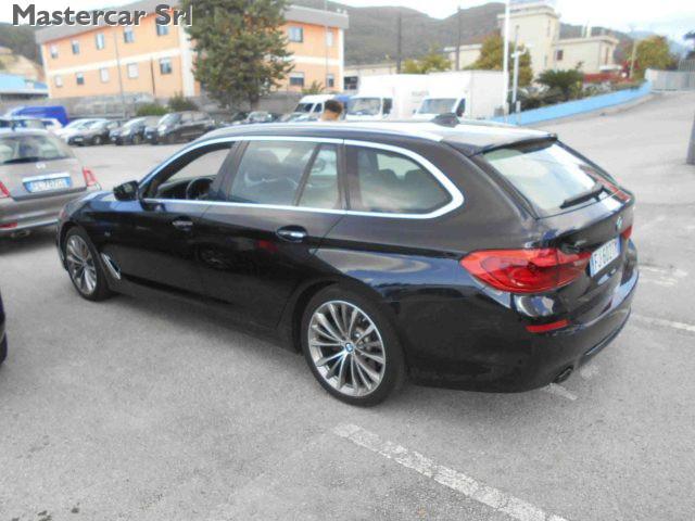 BMW 530 530d Touring xdrive Sport 265cv auto - FJ602TM