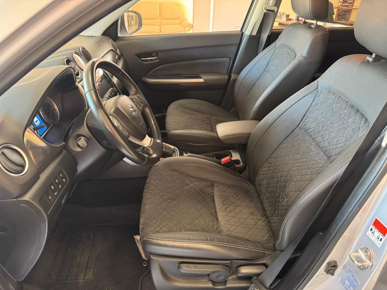 Suzuki Vitara 1.4 Hybrid 4WD AllGrip Top