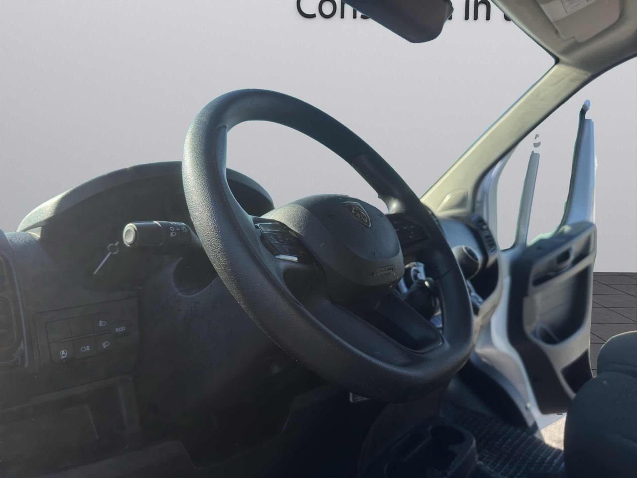 Fiat Ducato (PEUGEOUT BOXER 335)2.2 BHDi 140 CV(PL-TM-L3H2)6E