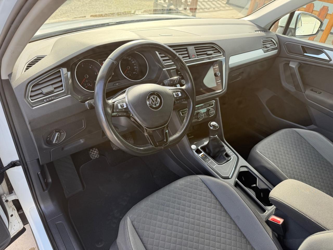 Volkswagen Tiguan 1.6 TDI R Line 2019