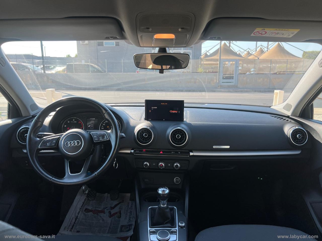 AUDI A3 Sedan 1.6 TDI 116CV Business